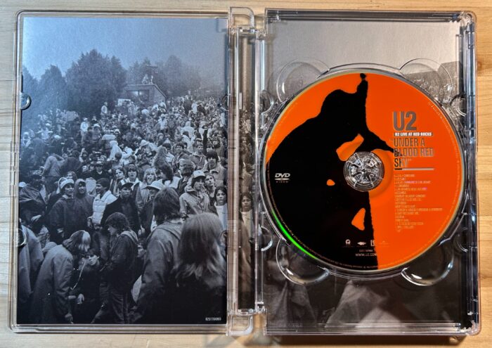 U2 - Live at Red Rocks